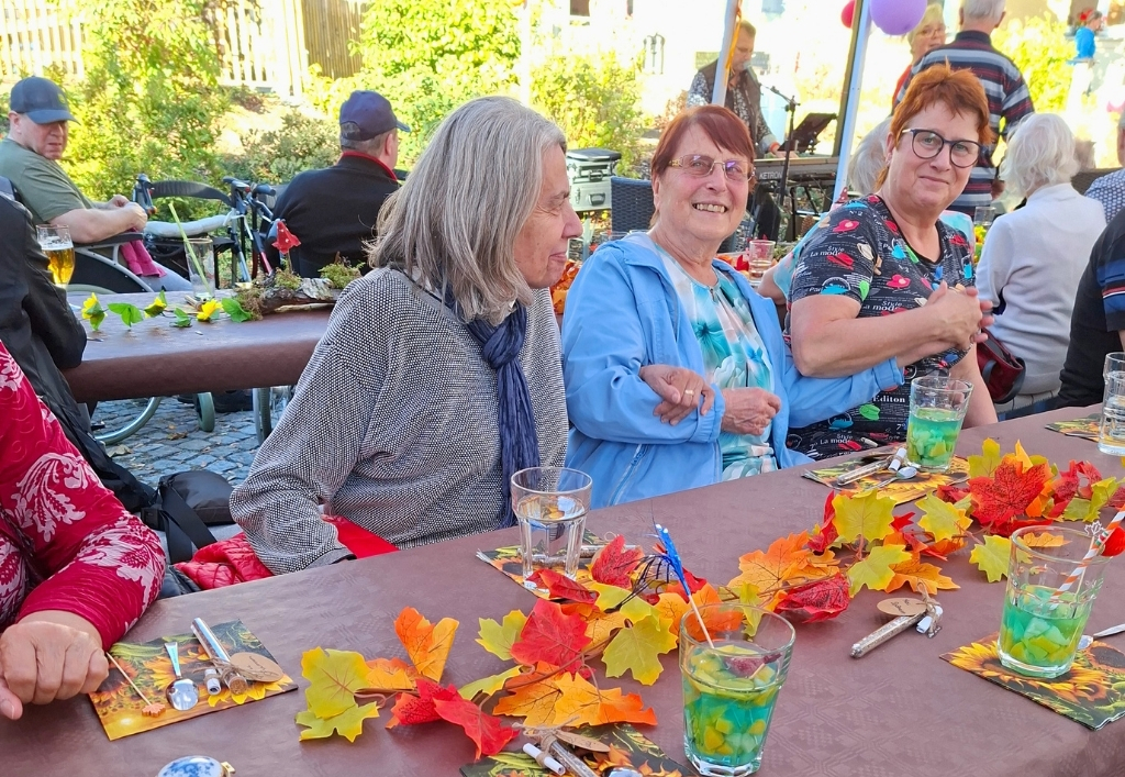 Goldene Momente beim Sommerausklangsfest in der Tagespflege Kamenz