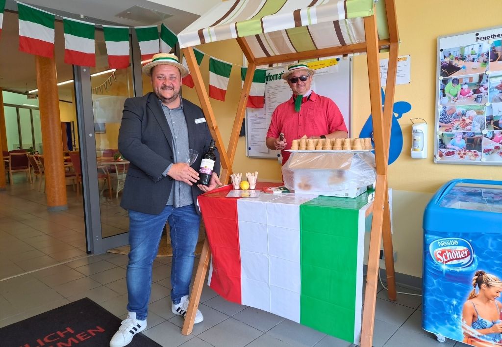 Bella Italia: Sommerfest im Pflegeheim „Am Schmelzteich“