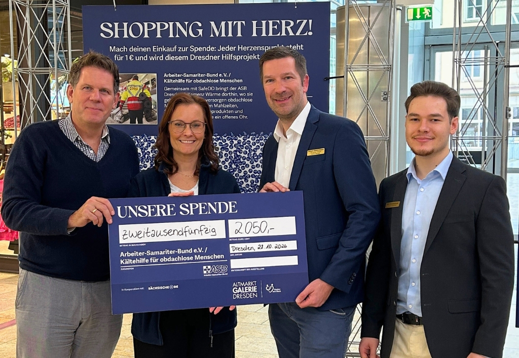 2.050 Euro für mehr Wärme und Menschlichkeit: Altmarktgalerie unterstützt ASB-Kältehilfe