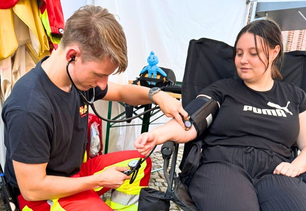 Sicherheit, Spaß und Action: ASB-Sanidienst beim Kraftwerk Mitte Fest