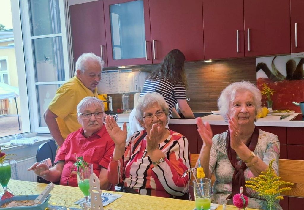 Sommerfest in der Tagespflege Kamenz: Ein Nachmittag mit Urlaubsstimmung